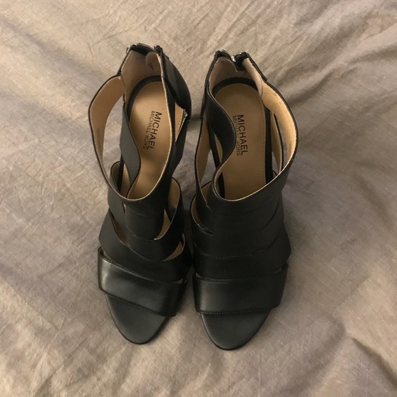 Michael Kors boots open toe - Picture 2 of 5